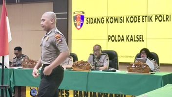 تم طرد ضابط شرطة من شرطة جاكرتا من الشرطة بسبب المشتبه به في قتل طالبة جامعية في لامبونغ مانغكورت في جنوب كاليمانتان
