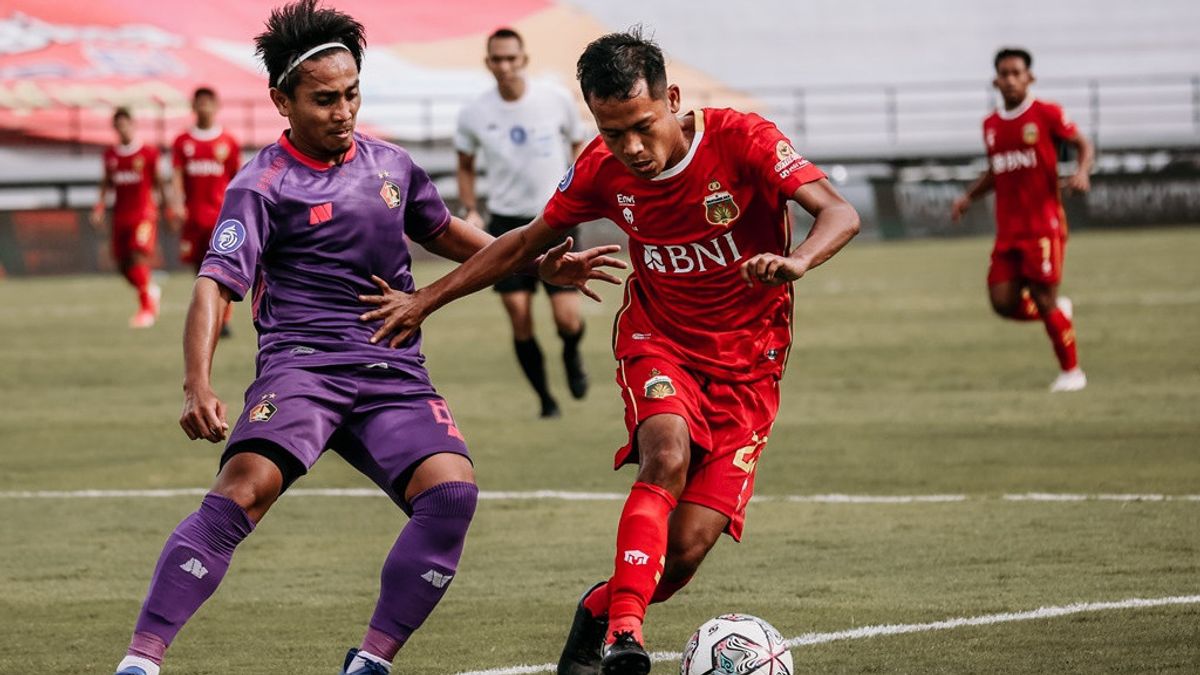 A Total Of 52 Indonesian Liga 1 2022 Players Confirmed Positive For COVID-19 And Isolated