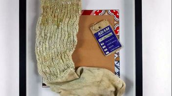 Kaus Kaki Kotor Legendaris Michael Jackson Jadi Rebutan, Laku Rp145 Juta