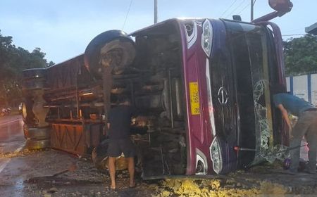 Kecelakaan Beruntun di Sukabumi, Satu Tewas dan Enam Luka-Luka