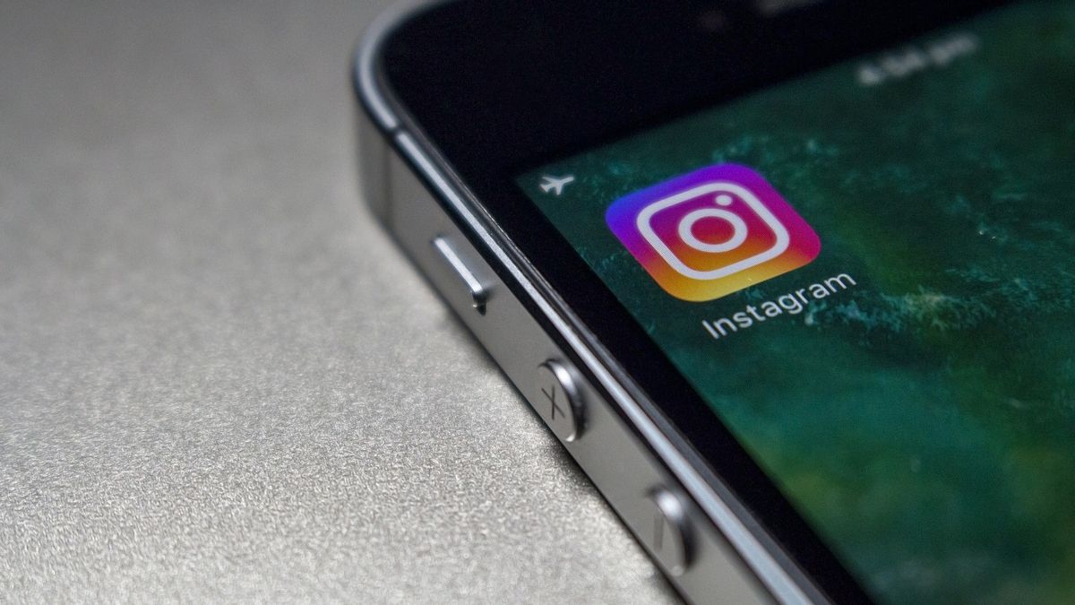Instagram Remove Light Version From Its Application