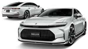 Baru Diluncurkan, Modellista Hadirkan Paket Aero untuk Toyota Crown Sedan
