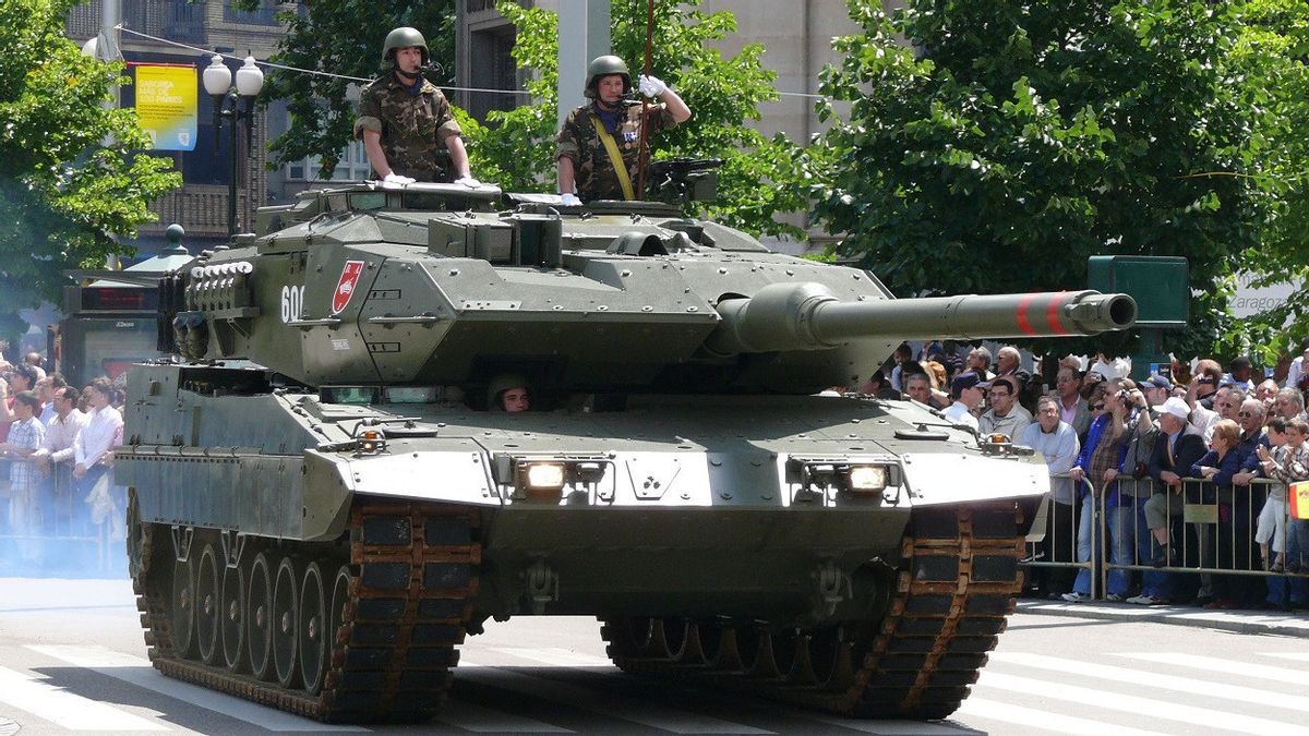 فنلندا مستعدة لإرسال دبابة ليوبارد 2 ألمانية الصنع إلى أوكرانيا