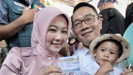 Ridwan Kamil's Wife Is Still On The Bandung Pilwalkot Exchange