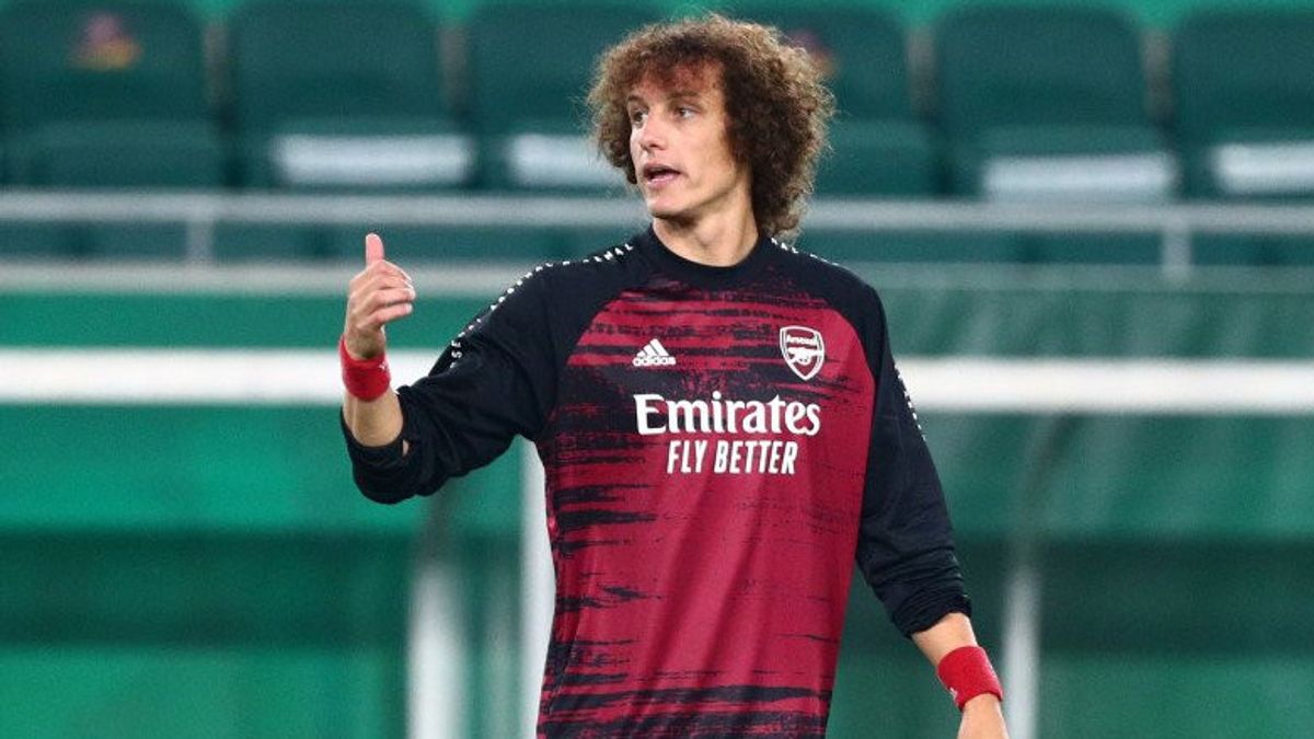 Recovering From A Thigh Injury, David Luiz Enters Arsenal's Squad Against Molde