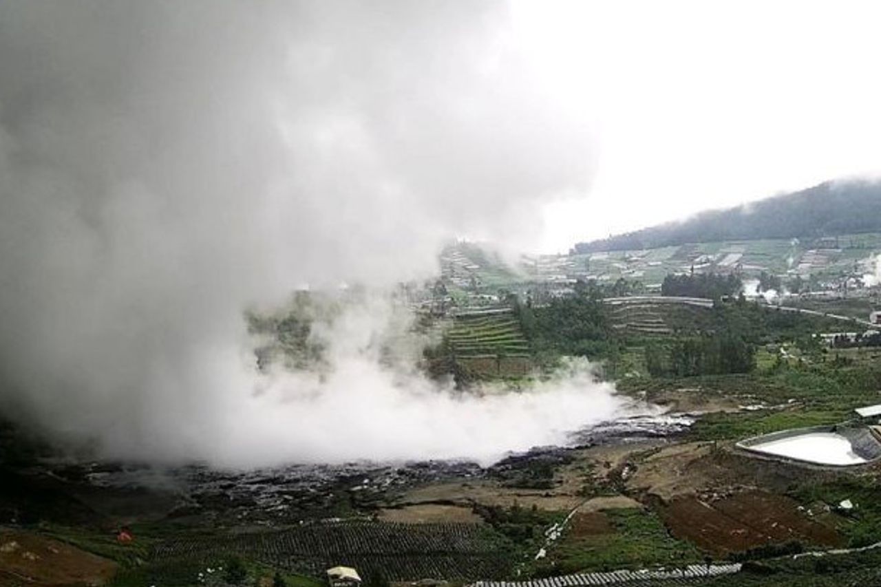 PGA: Dieng Sileri Crater Activities Are Not Stable