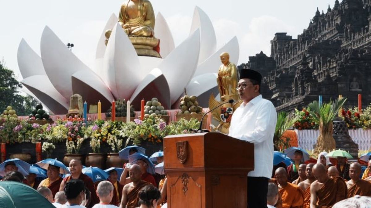 Peringatan Waisak, Wamenag Ajak Umat Buddha Perkuat Nilai Toleransi