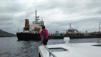 Kapal Tanker Terbakar di Perairan Bali, 5 Orang Tewas 