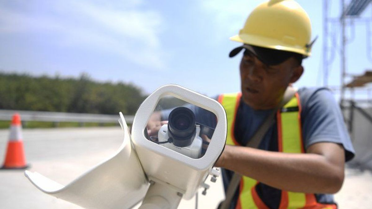 Jasa Marga Maksimalkan CCTV Pantau Potensi Kebakaran Lahan di Area Jalan Tol