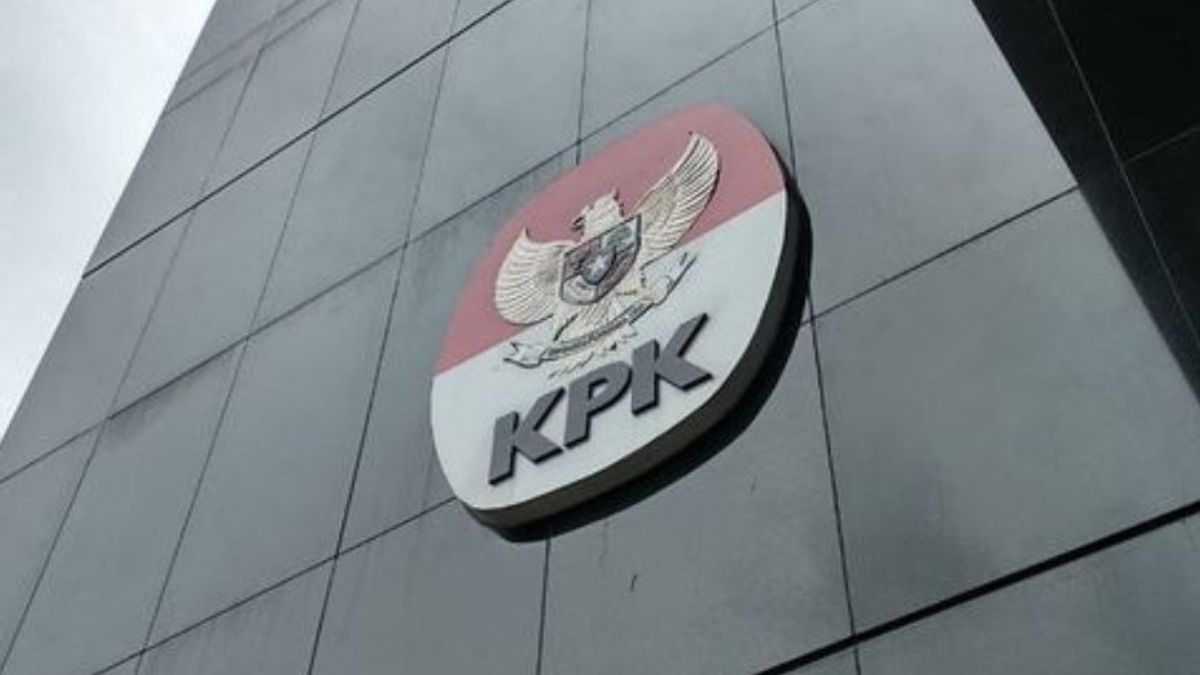 KPK Examine L’épouse De Nurhadi En Cas D’obstruction à L’enquête