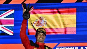 Ferrari: Keputusan Sulit Gantikan Carlos Sainz dengan Lewis Hamilton untuk Musim 2025