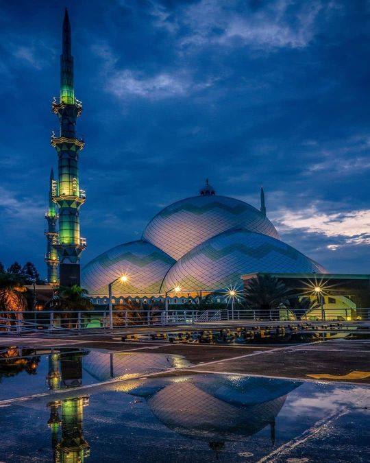 10 sites de tourisme religieux à Tangerang Plus Adresse complète 