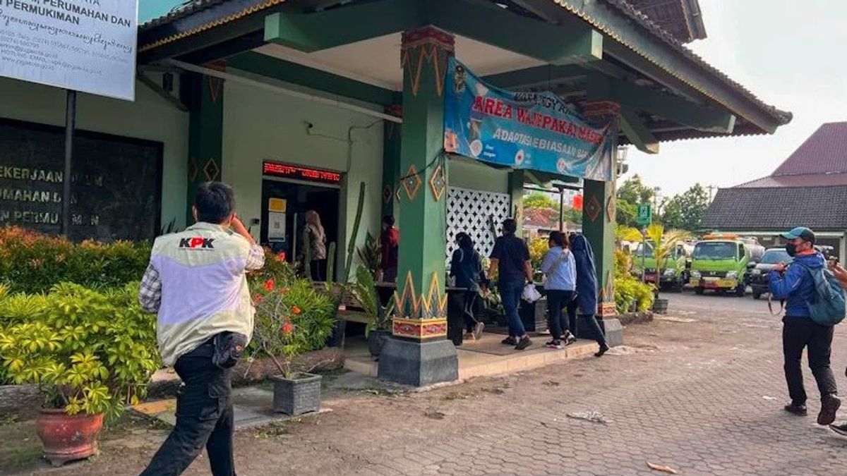Berita Yogyakarta: KPK Melakukan Penggeledahan di kantor Wali Kota Yogyakarta