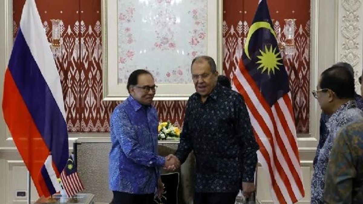 Menlu Rusia Bertemu PM Malaysia, Bahas Keanggotaan di BRICS