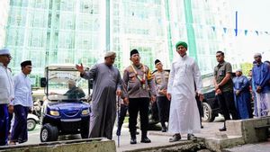 Kapolri Kunjungi 2 Ponpes di Pasuruan, Jalankan Program Cooling System Pemilu 2024