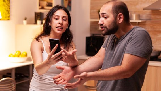 ination, mauvaises méthodes de communication pour les couples et les obligataires évitées