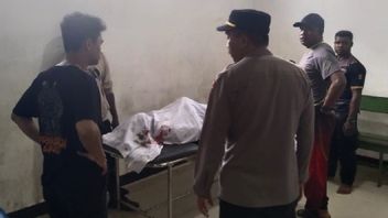 ir à une agitation dans la nouvelle rue PLN de Papouasie, le bright Abraham a été tué attaqué au centre de patrouilles