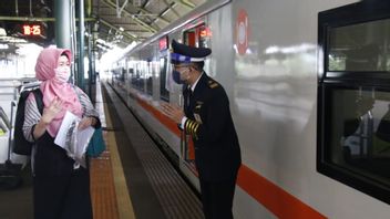 KAI تشغل 13 قطارًا إضافيًا للترحيب بعطلة ذكرى الاستقلال