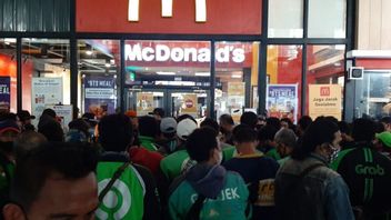 Manajemen McDonald's Menghilangkan Menu BTS Meal Sementara, Buntut Penindakan Kasus Kerumunan