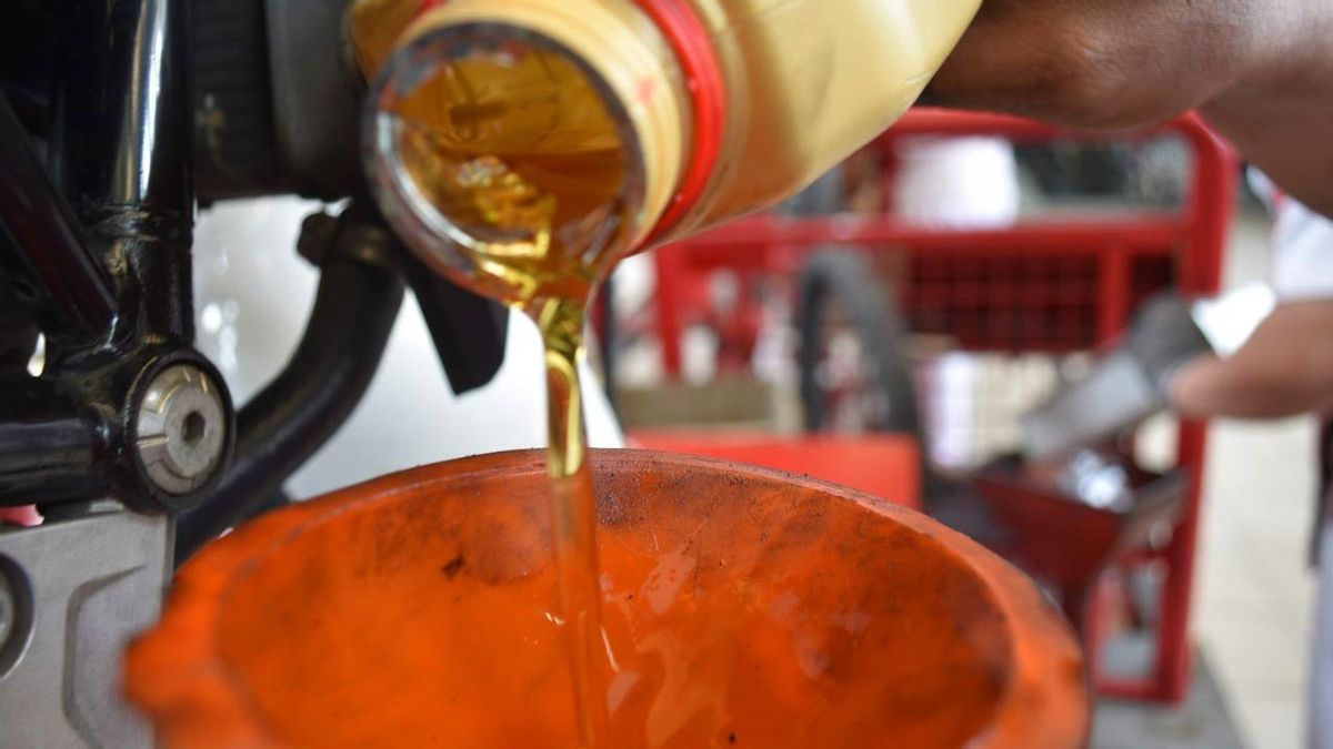 Can Cause New Problems In Vehicle Machines, These Are 3 Characteristics Of Fake Oils That Must Be Known