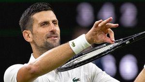 Djokovic Kesal dengan Penonton Wimbledon, Zverev Tersingkir di Putaran Keempat