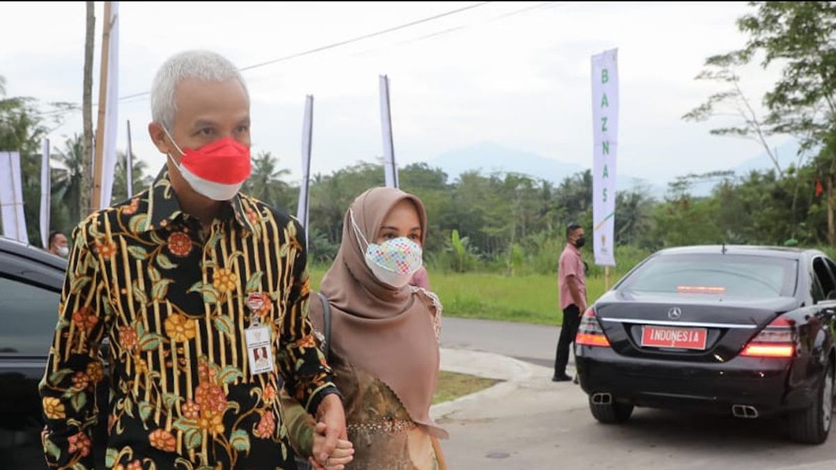 Ganjar Pranowo Trains 6 Thousands Of People With Disabilities In Pekalongan For Entrepreneurship