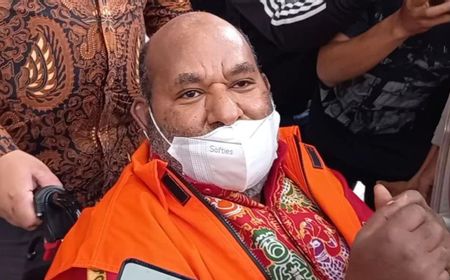 Berjasa Bagi Papua, Lukas Enembe Layak Mendapat Penghormatan Terakhir