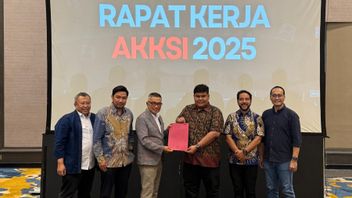 ヘルミー・ヤヒヤ、コンテンツクリエイターに地域の可能性を引き上げるよう促す:「1つのコンテンツが地域を魅了できる」