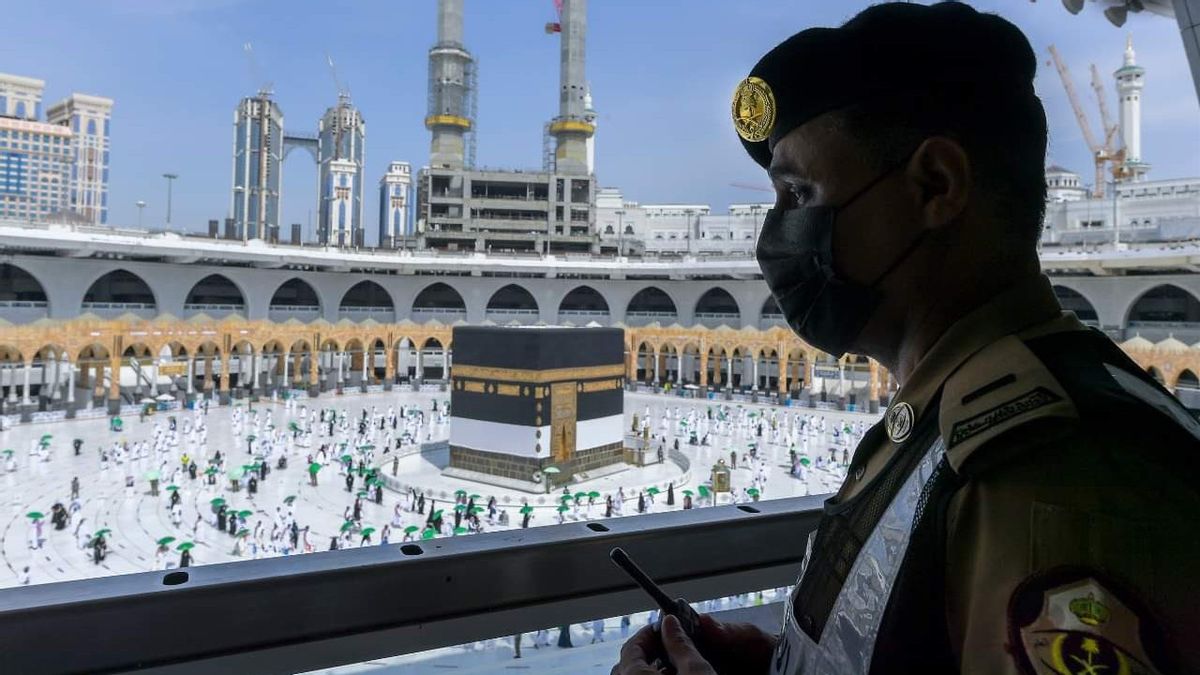 السعودية تعيد فتح العمرة الدولية، وهذه متطلبات للمصلين الإندونيسيين