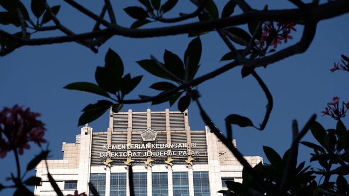 众议院和税务局局长就科雷塔克斯举行会议闭门举行