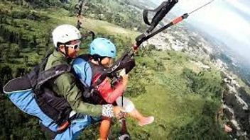 Puncak Bogor Paragliding: Astrobid Travel That Must Be Tried