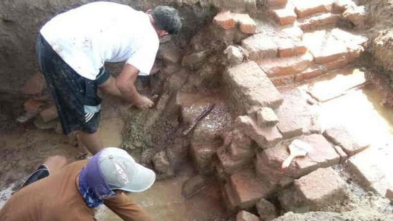 Tim Cagar Budaya Temukan Bangunan Situs Sambimaya Indramayu