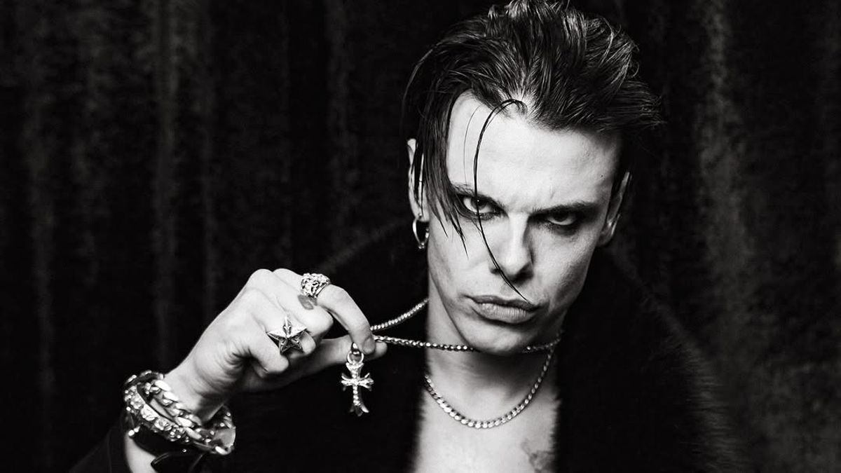 Yungblud Batalkan Sisa Tur 2025 Setelah Hasil Tes Kesehatan Ungkap Kekhawatiran Serius