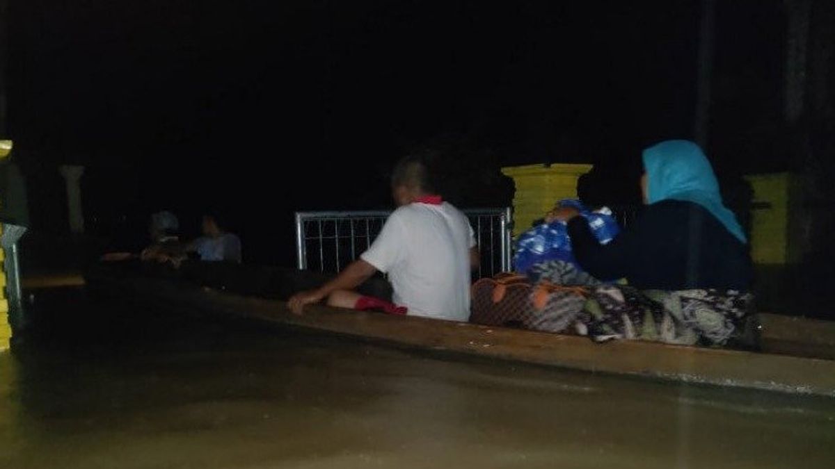 Floods In North Aceh Get Worse, Electricity Goes Out