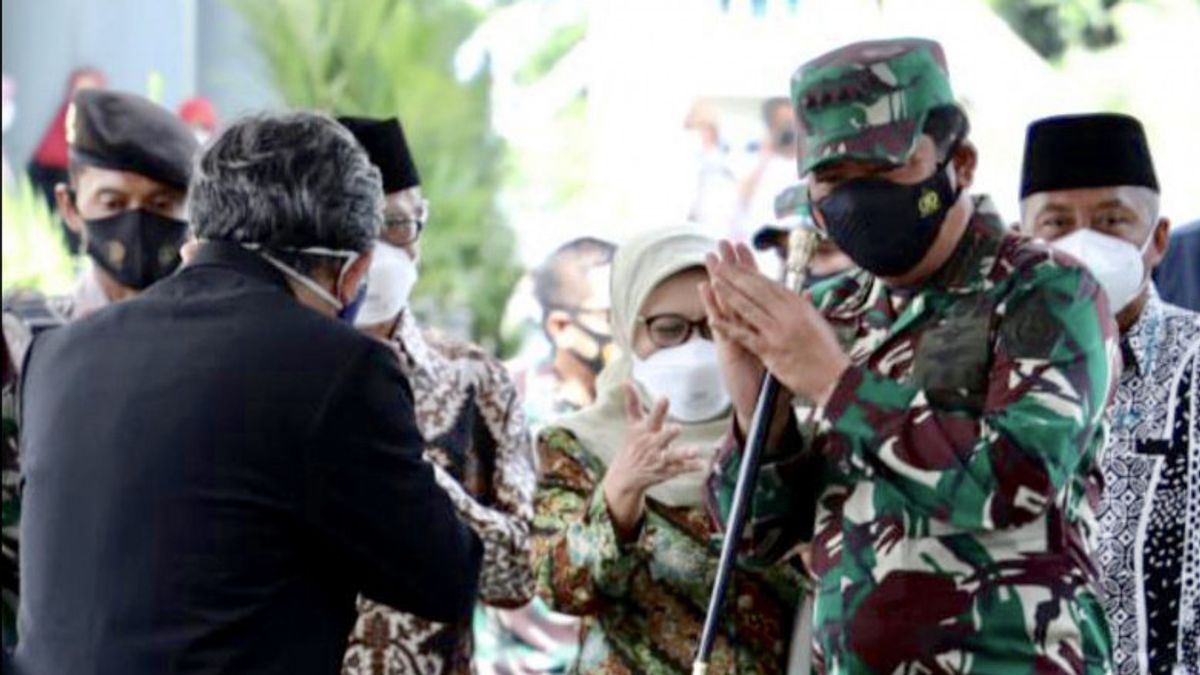 Le Commandant De La TNI Invite Les Résidents De Jogja à Participer à La Vaccination Contre La COVID-19