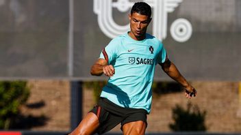 Ronaldo Can Use 2 Different Numbers At Manchester United This Season, Here's The Theory