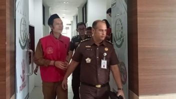 村落資金汚職、中央ロンボク島の40歳の村長が司法長官事務所に拘束