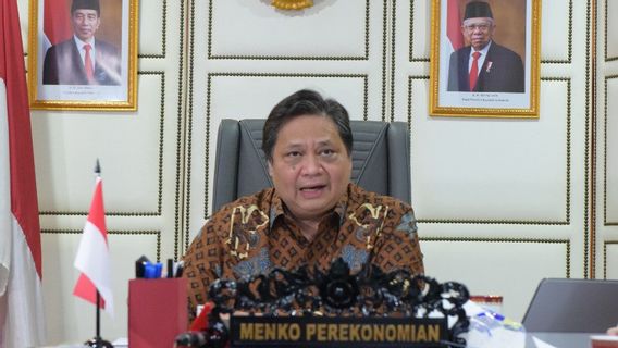 Airlangga: Antusiasme Masyarakat Tinggi Terhadap Program Kartu Prakerja, Situsnya pun Sering <i>Error</i>