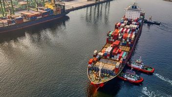 طاردت سفينة الشحن التي تستهدف هجوم الحوثي ، اليونان فريق التخفيف إلى البحر الأحمر