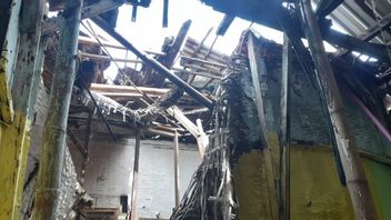 Rumah Tua yang Dihuni ODGJ di Kauman Malang Roboh, Satu Orang Tertimpa Reruntuhan