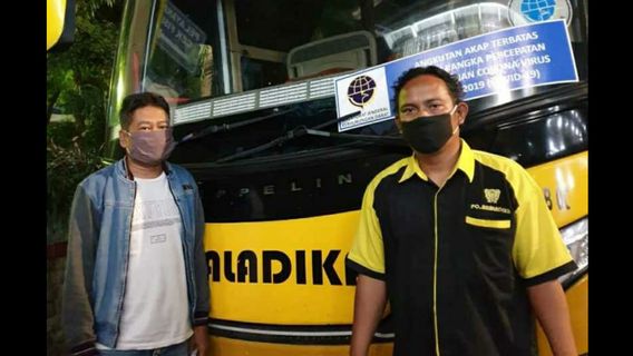 Modus Baru, Bus Pemudik Ditempel Stiker Kemenhub