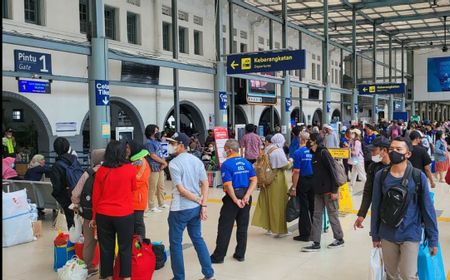 Hari Ini Pemudik dari Stasiun Senen Lebih dari 23 Ribu Penumpang, Semoga Tidak Ada yang Jadi Korban Kejahatan