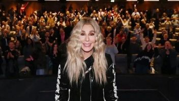 Cher Wins Over Royalty Dispute The Song Of Sonny Bono's Last Wife