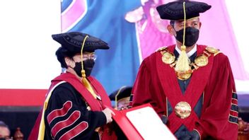 Megawati Soekarnoputri Resmi Bergelar Profesor Kehormatan, Rektor Unhan Beri Sanjungan