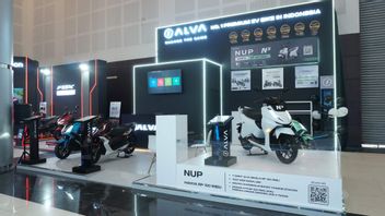 Alva emmène une nouvelle ligne d’équipement de moto électrique pour offrir un commerce au GIIAS Surabaya 2024