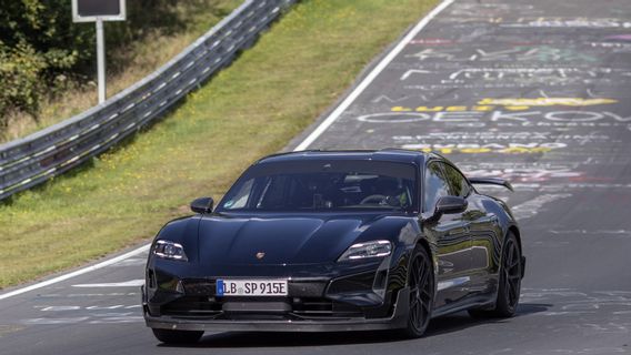 La dernière Porsche Taycan record à Nurburgring, 18 secondes de plus que la plaide du modèle S de Tesla