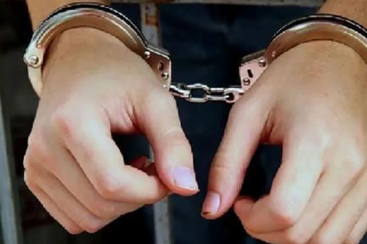 在樟宜机场被捕,保卢斯·塔诺斯·逃犯KPK被捕