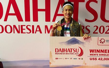 Kento Momota Gantung Raket setelah Thomas Cup 2024