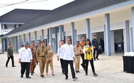 Jokowi Kunjungi SMK Negeri 1 Rangas Mamuju, Janji Bangun Asrama Bagi Siswa 