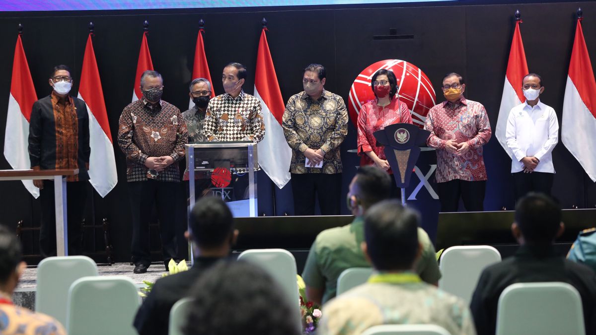 Setop تصدير المواد الخام منتجات الفاكهة، Jokowi يطلب البوكسيت والنحاس والقصدير لمتابعة